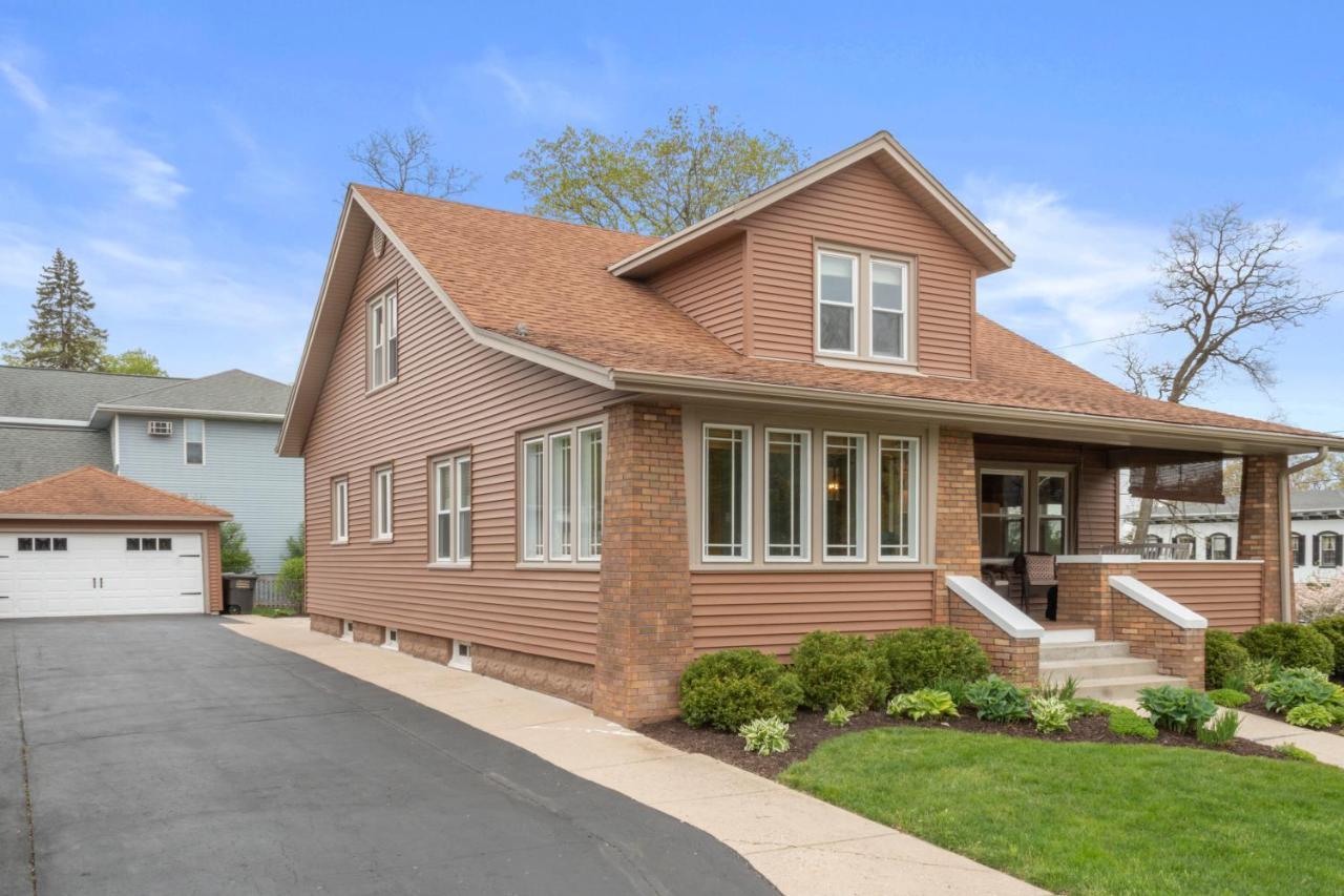 Gorgeous Downtown Bungalow, Walk Everywhere!!! 日内瓦湖城 外观 照片